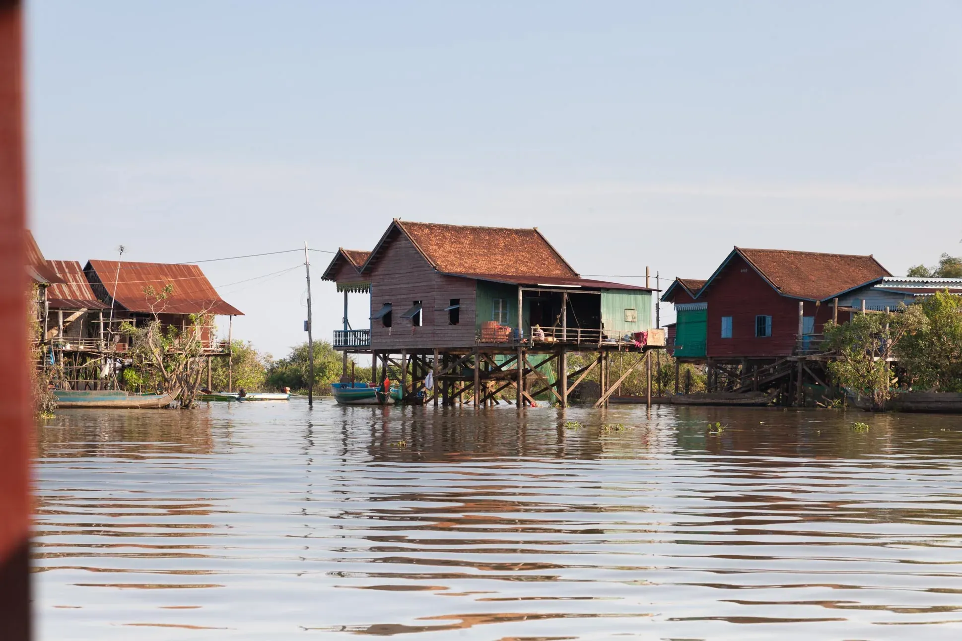 Kompong Khleang stilt houses rising out of the water at high water