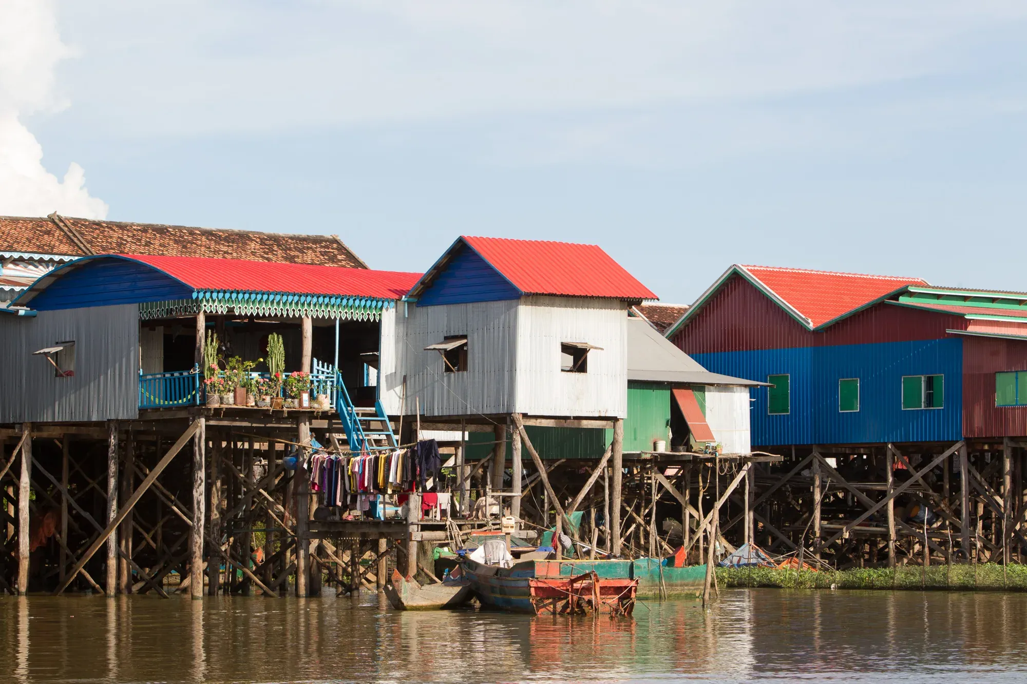 Kompong Phluk stilt houses at high water